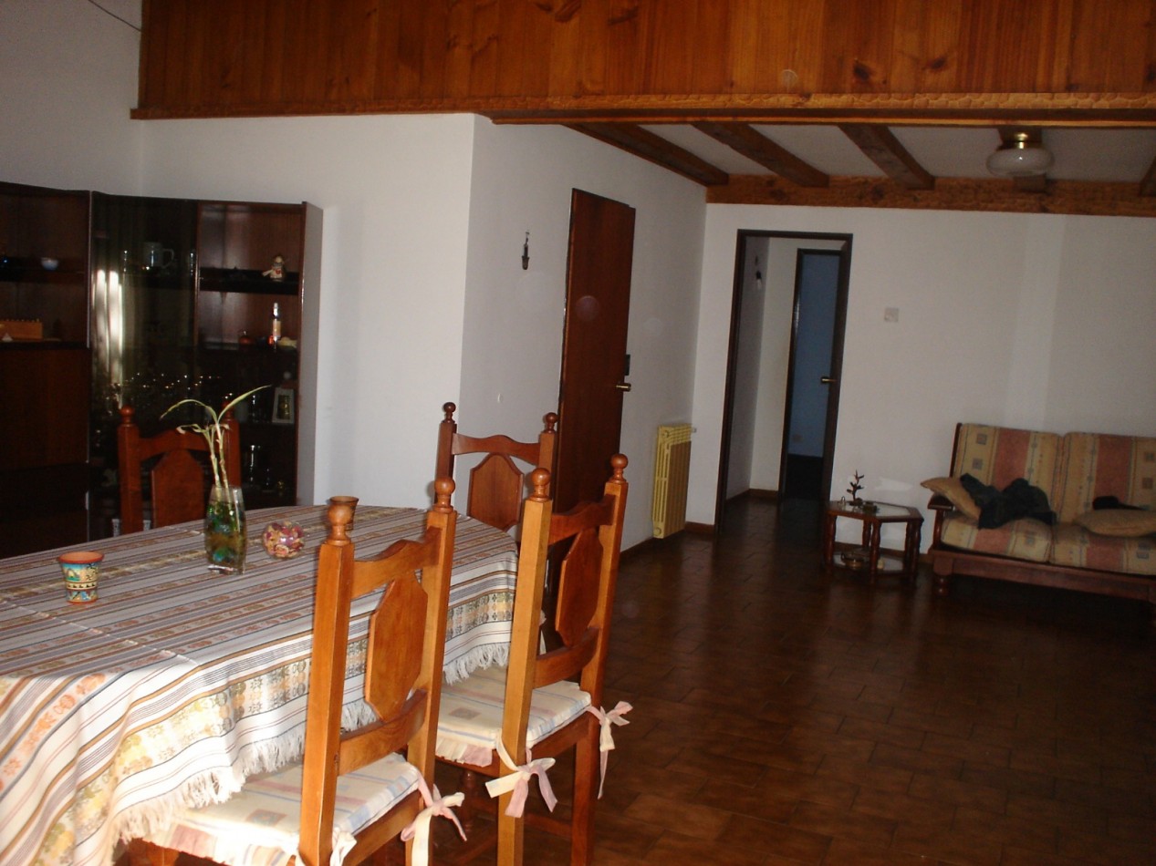 CASA A LA VENTA 