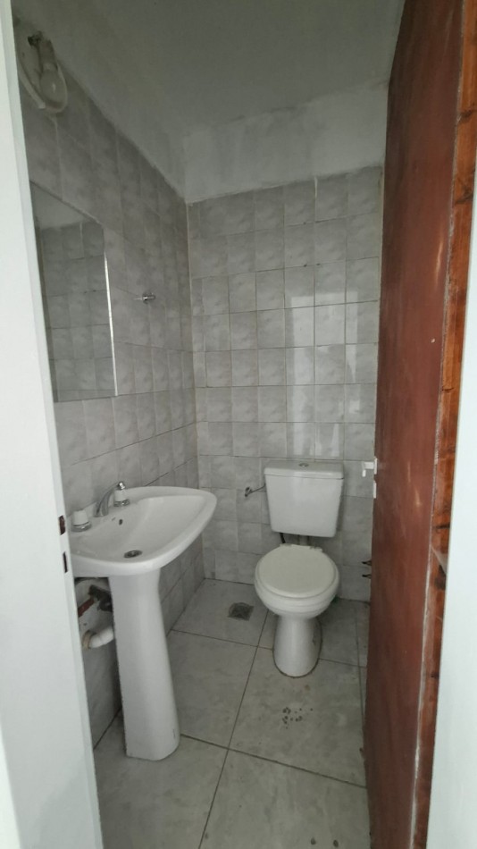 LOCAL COMERCIAL ONELLI 2067 L1