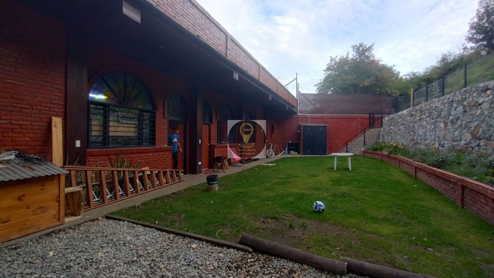 ALQUILER COMERCIAL Y/O PROFESIONAL 