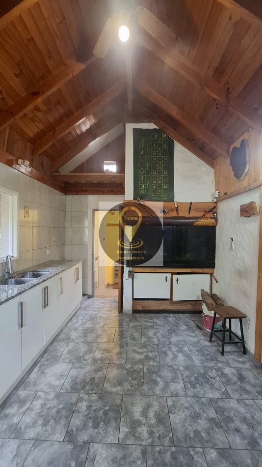 CASA PH EN VENTA EN BARRIO PINAR DEL LAGO