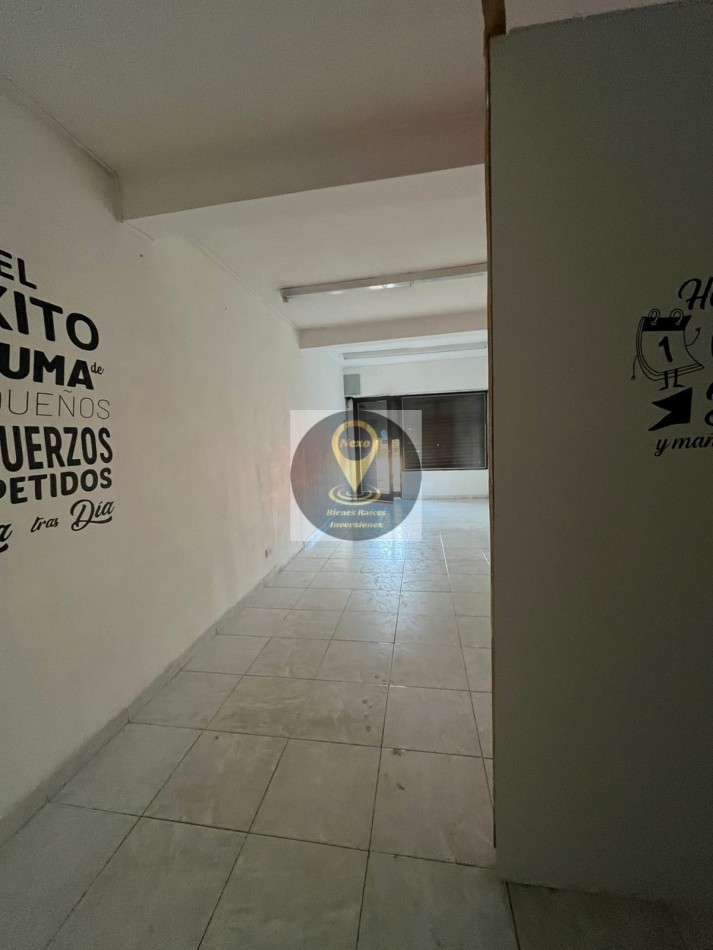 ALQUILER LOCAL COMERCIAL ONELLI AL 2000
