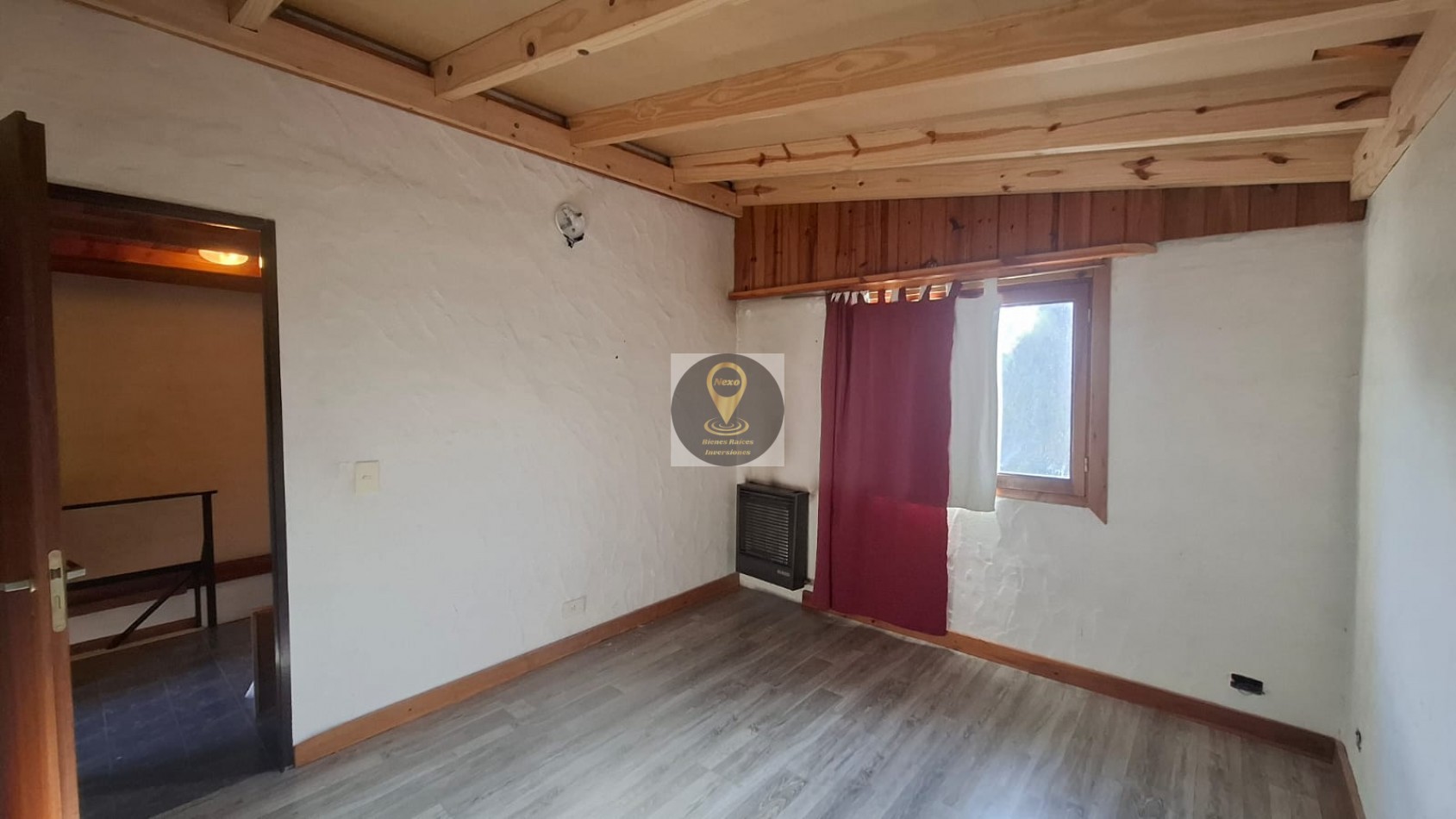 CASA PH EN VENTA EN BARRIO PINAR DEL LAGO
