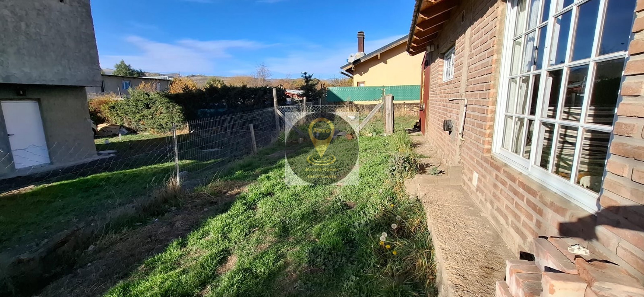 CASA EN VENTA DINA HUAPI AV DEL VADO