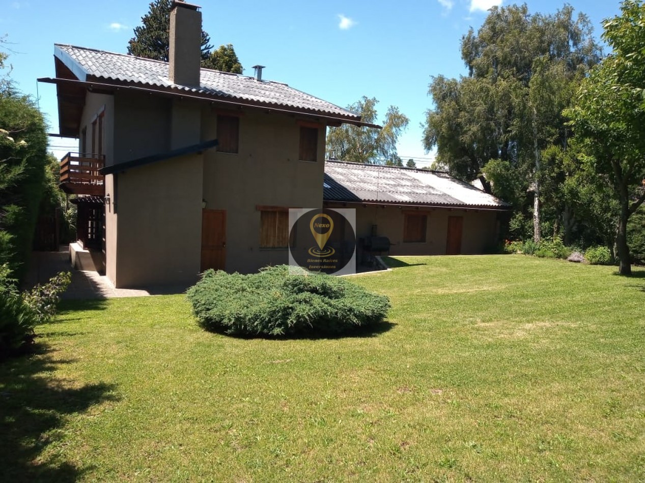 CASA A LA VENTA 