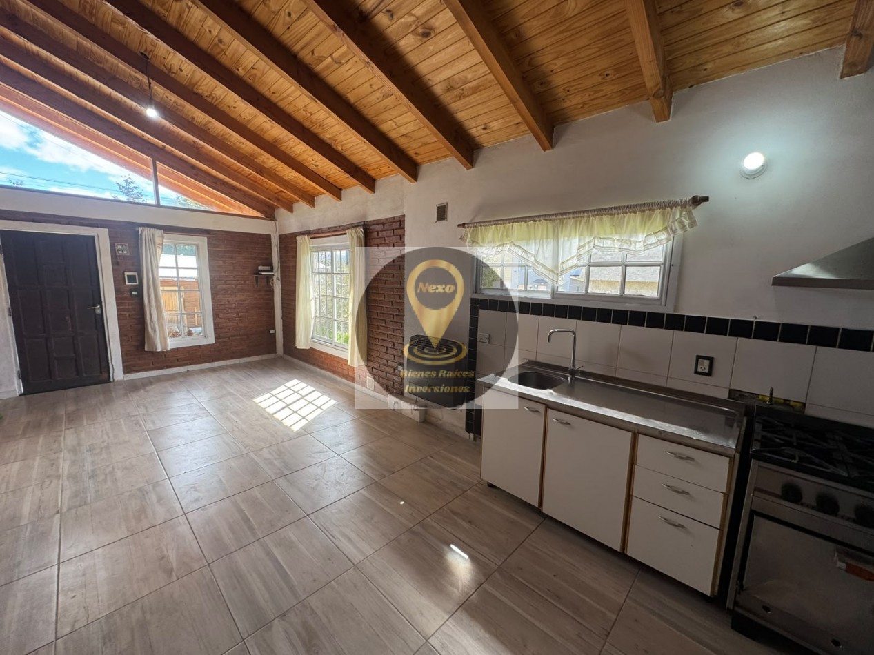 CASA EN VENTA DINA HUAPI AV DEL VADO