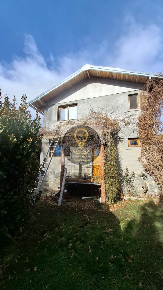 CASA PH EN VENTA EN BARRIO PINAR DEL LAGO
