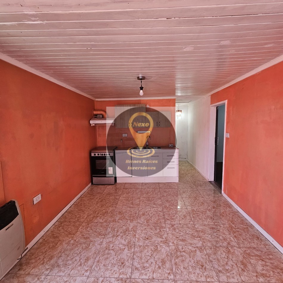 ALQUILER CASA TRES AMBIENTES