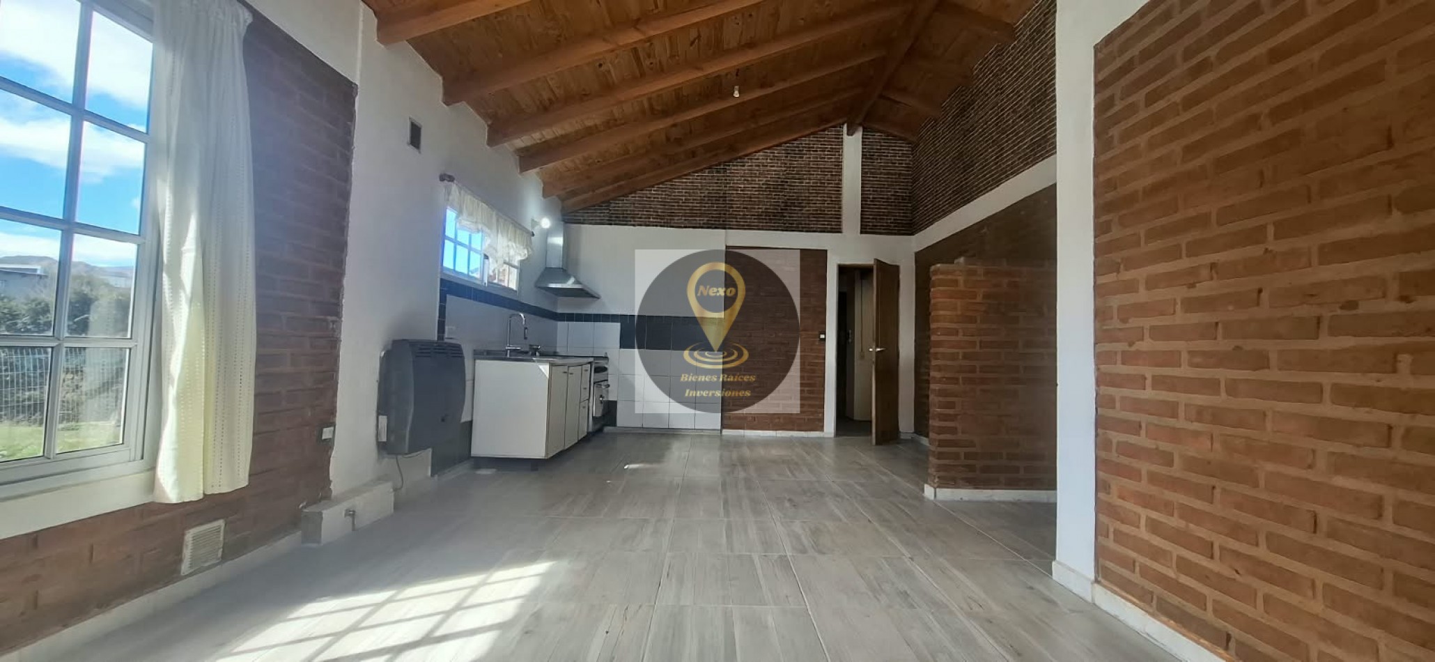 CASA EN VENTA DINA HUAPI AV DEL VADO