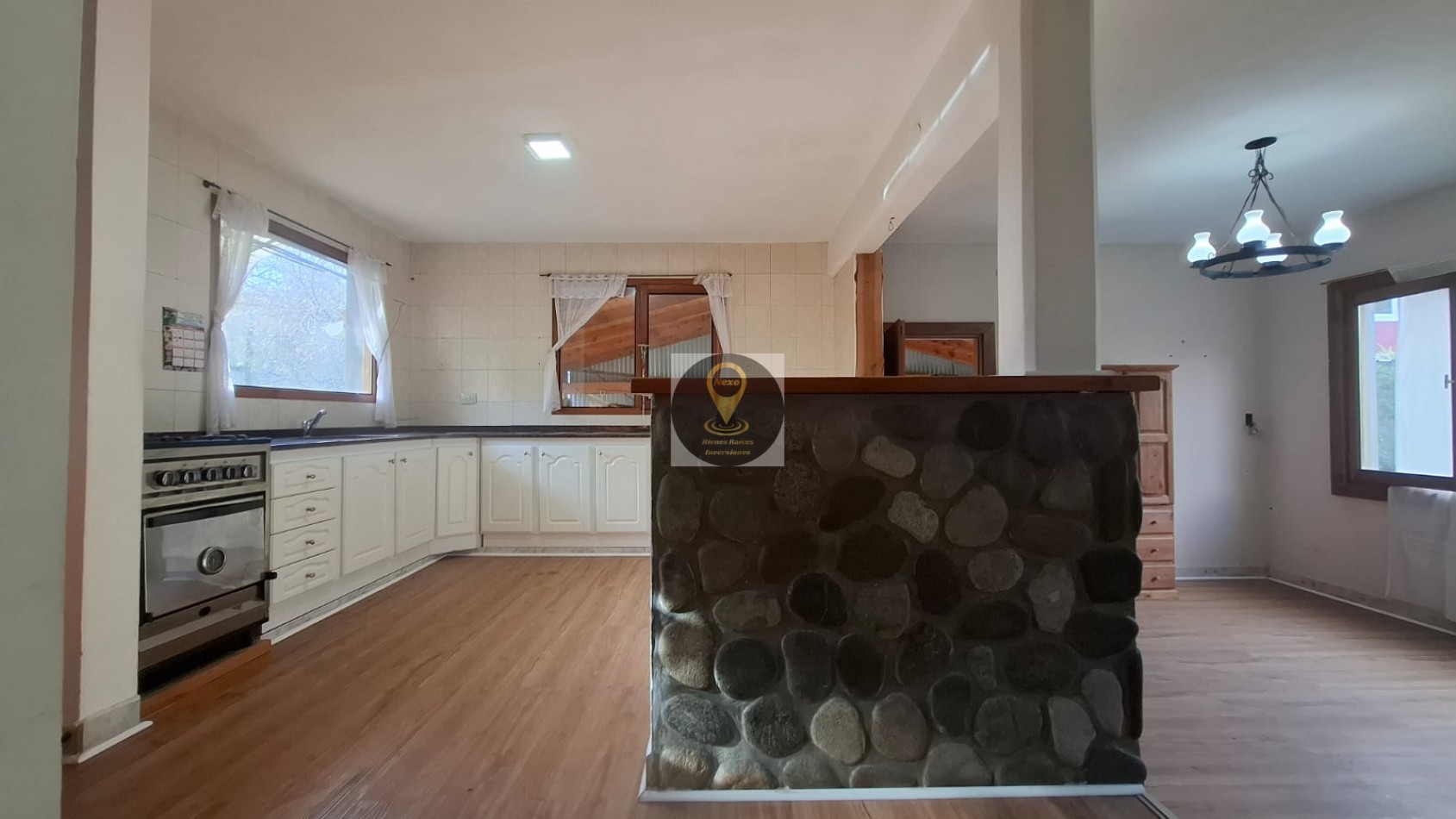 CASA PH EN VENTA EN BARRIO PINAR DEL LAGO