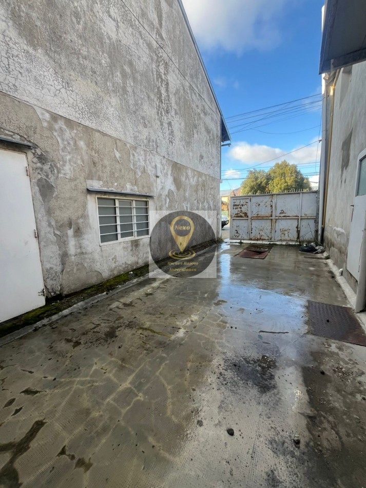 ALQUILER DEPOSITO 300MTS C/ LOCAL COMERCIAL A LA CALLE- FAGNANO AL 1400