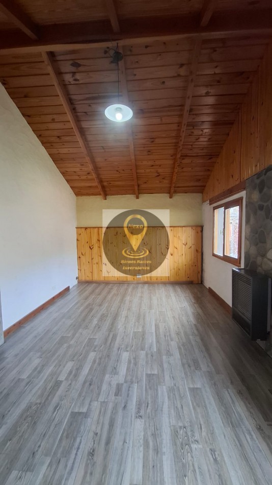 CASA PH EN VENTA EN BARRIO PINAR DEL LAGO