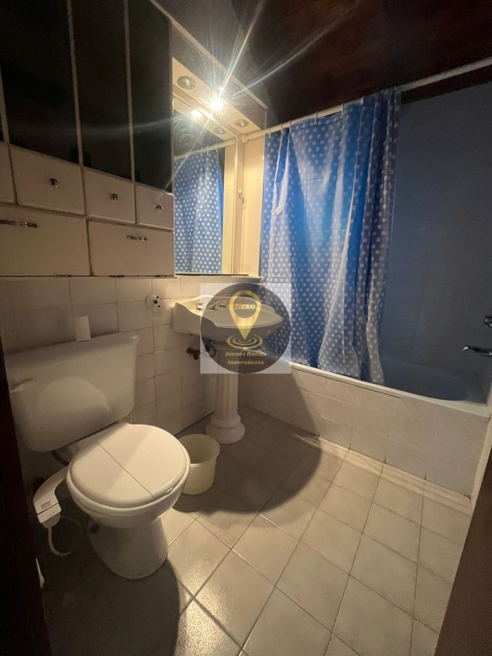 OPORTUNIDAD: VENTA 3 CASAS, 2 LOCALES COMERCIALES, CABAÑA PARA RENTA TURISTICA