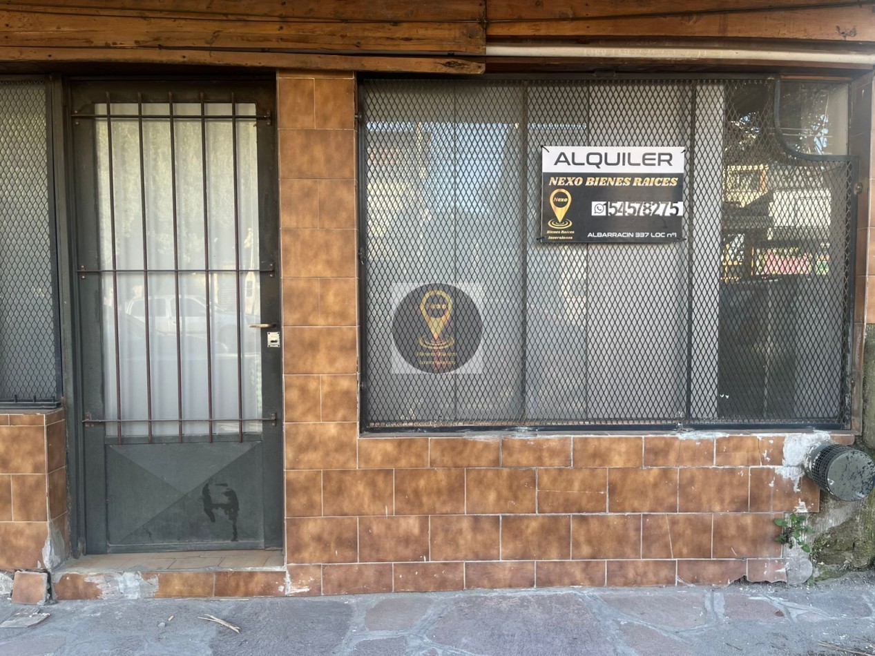 LOCAL COMERCIAL TISCORNIA