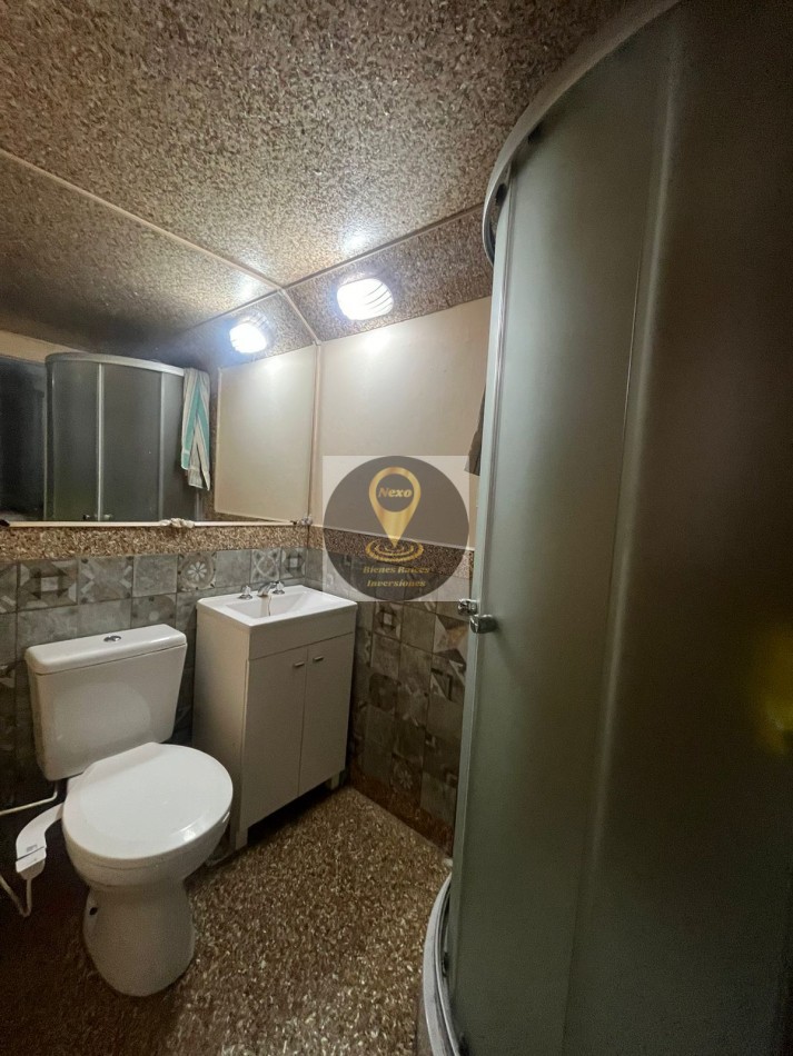 OPORTUNIDAD: VENTA 3 CASAS, 2 LOCALES COMERCIALES, CABAÑA PARA RENTA TURISTICA