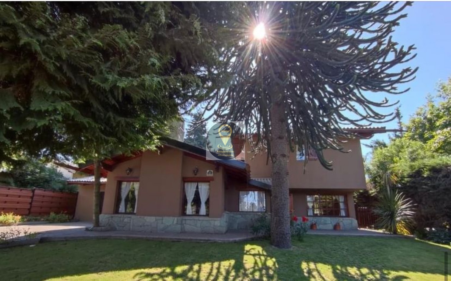 CASA A LA VENTA 