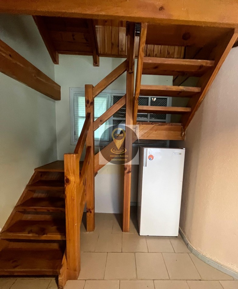 OPORTUNIDAD: VENTA 3 CASAS, 2 LOCALES COMERCIALES, CABAÑA PARA RENTA TURISTICA