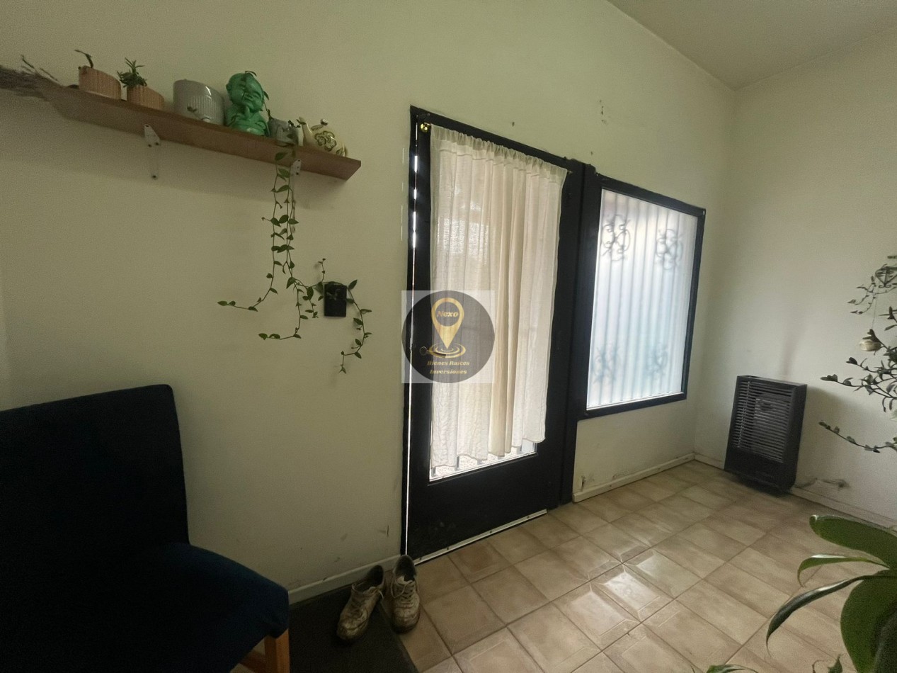 OPORTUNIDAD: VENTA 3 CASAS, 2 LOCALES COMERCIALES, CABAÑA PARA RENTA TURISTICA