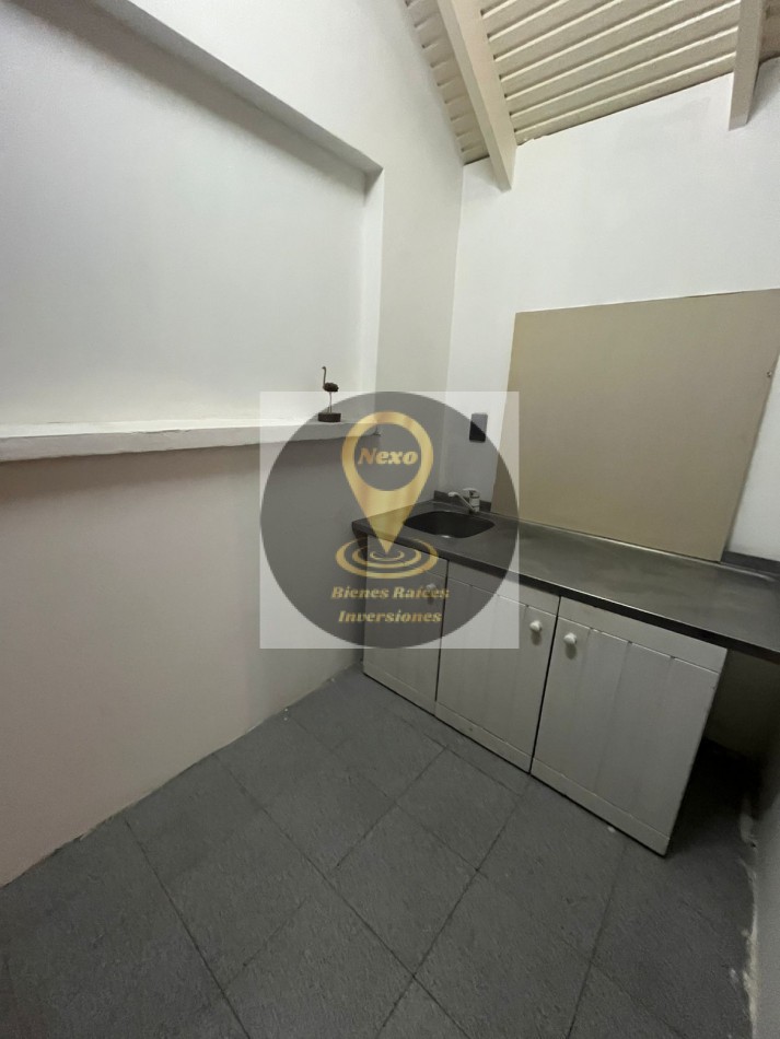 ALQUILER MONOAMBIENTE AV PIONEROS KM 4700
