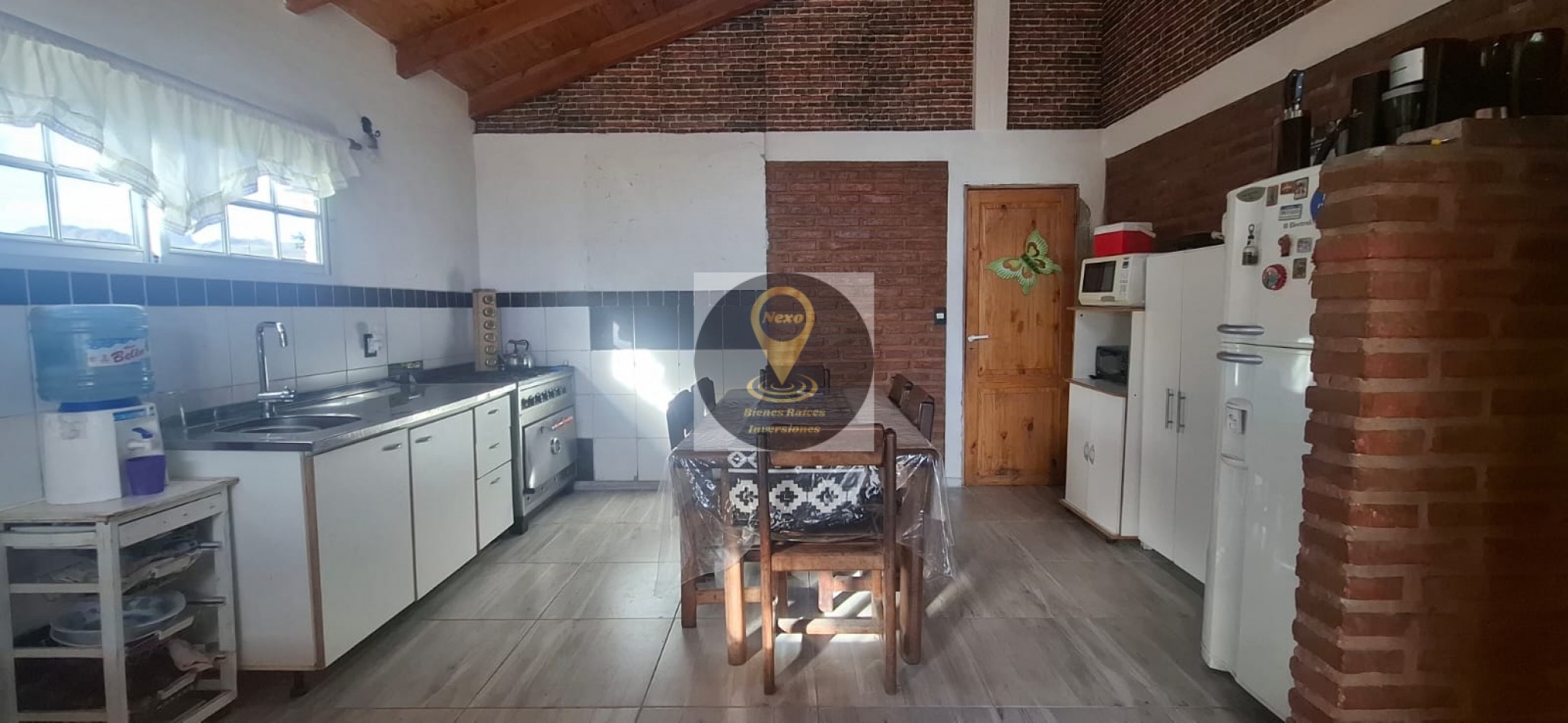 CASA EN VENTA DINA HUAPI AV DEL VADO