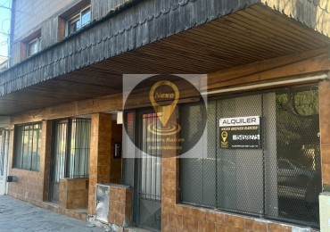 LOCAL COMERCIAL TISCORNIA